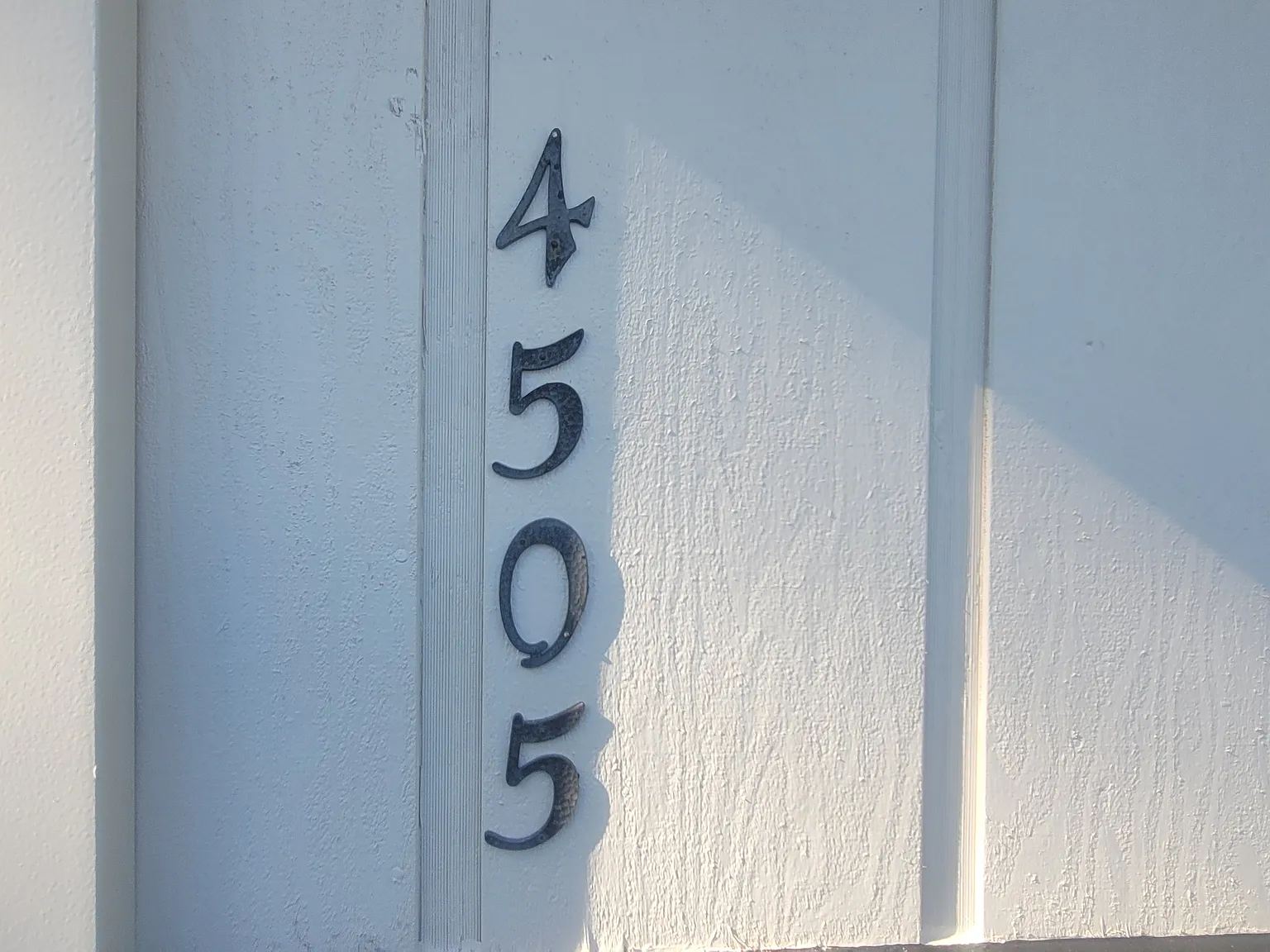 4505 Northglen St — Photo 2