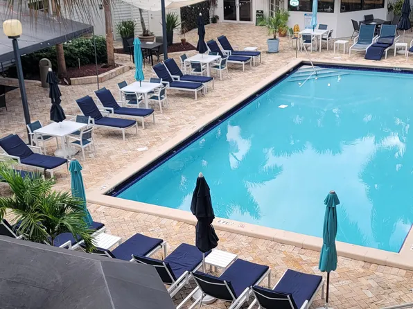 (undisclosed Address), Hollywood, FL 33020