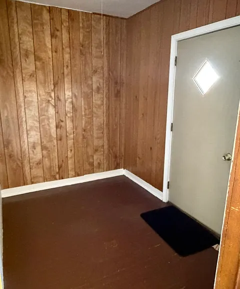 98 Gorski St — Photo 7