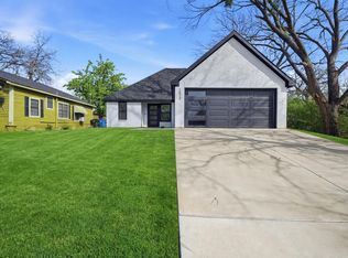 1523 W Bond St, Denison, TX 75020