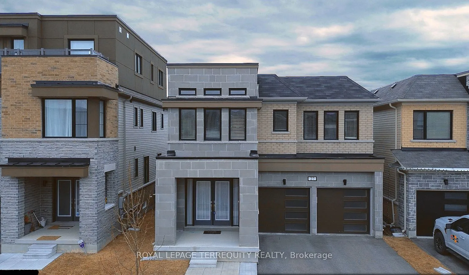 4 bed, $3,490 — Photo 2