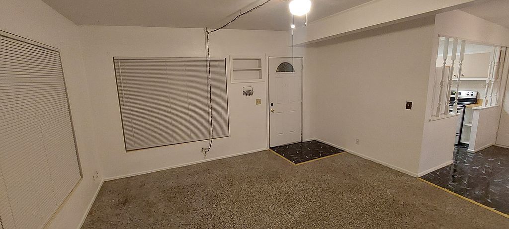 420 S Sunland Dr - Property Image