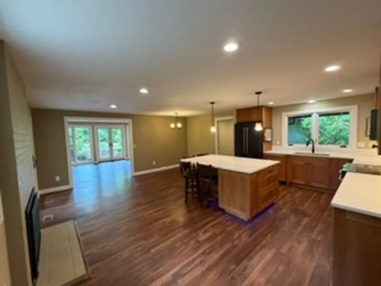 4400 Chapman Way — Photo 6