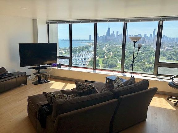5th image of 2800 N Lake Shore Dr APT 2806