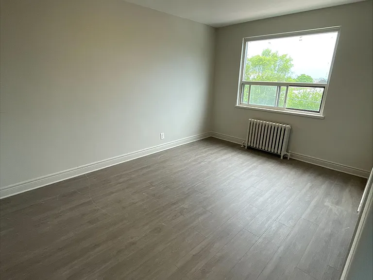 2548 Keele St #204 — Photo 4
