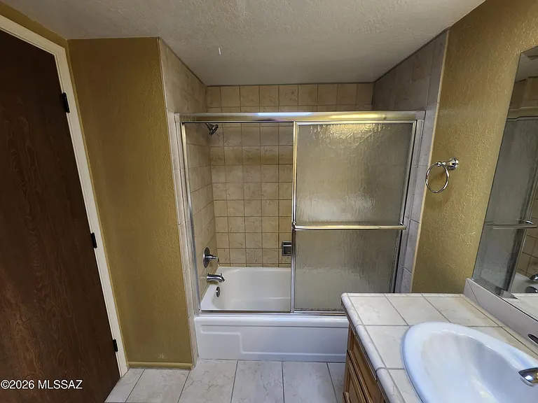 4841 N Paseo Presidio — Photo 21