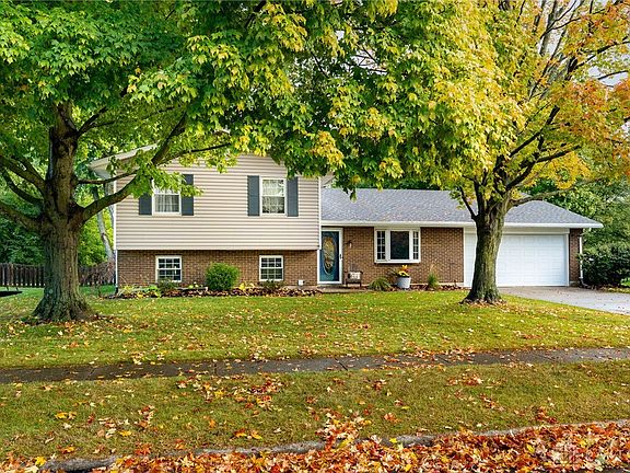 3rd image of 309 Shirley Ann Dr