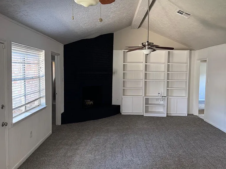9706 Galston Ln — Photo 17
