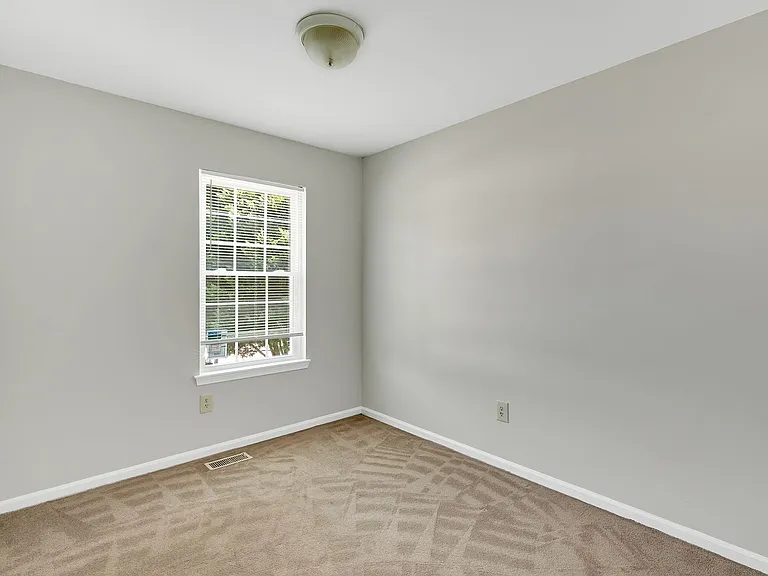 219 Springdale Way — Photo 10