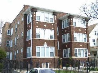 5810 W Erie St APT 2W, Chicago, IL 60644