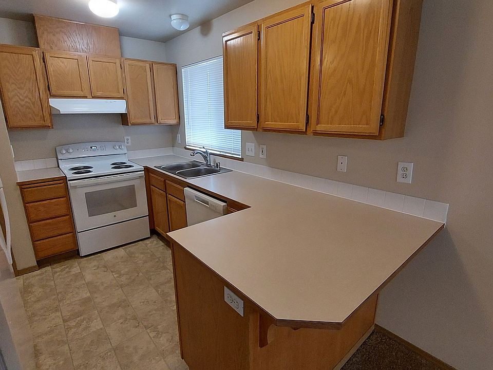 1st image of 1027 State Ave Ste 201