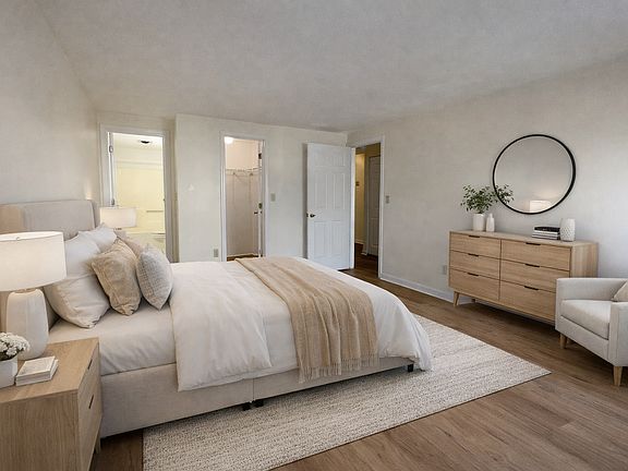 5th image of 1600 Massachusetts Ave APT 303