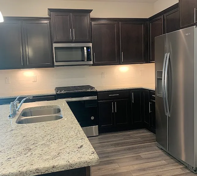 1614 Glacier Dr — Photo 6