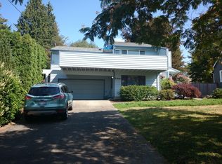 9616 42nd Ave SW, Seattle, WA 98136
