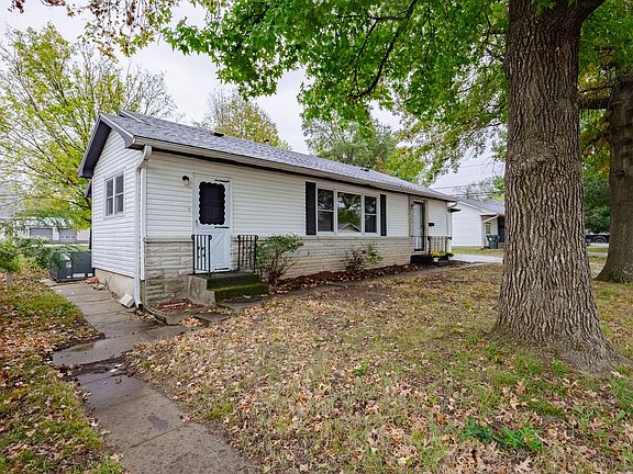 3rd image of 504 S Lincoln Avenue