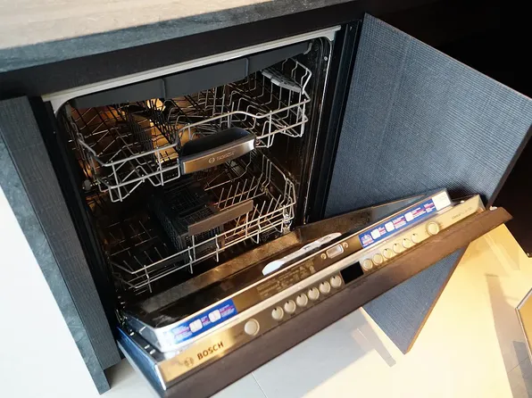 130 William Street image 19 of 68