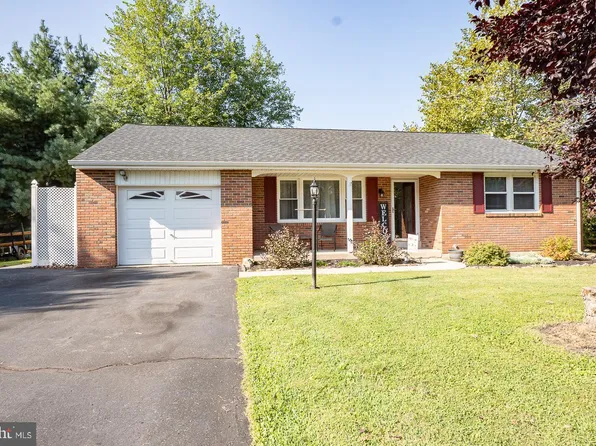 584 Buchert Rd, Gilbertsville, PA 19525