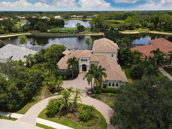 7409 Wimbledon Ct, University Park, FL 34201