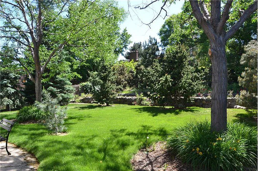 1835 Parfet Estates Dr — Photo 3