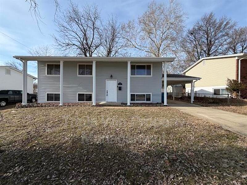 1st image of 5243 Ville Maria Ln