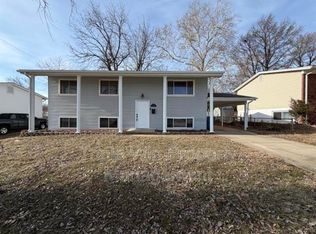 5243 Ville Maria Ln, Hazelwood, MO