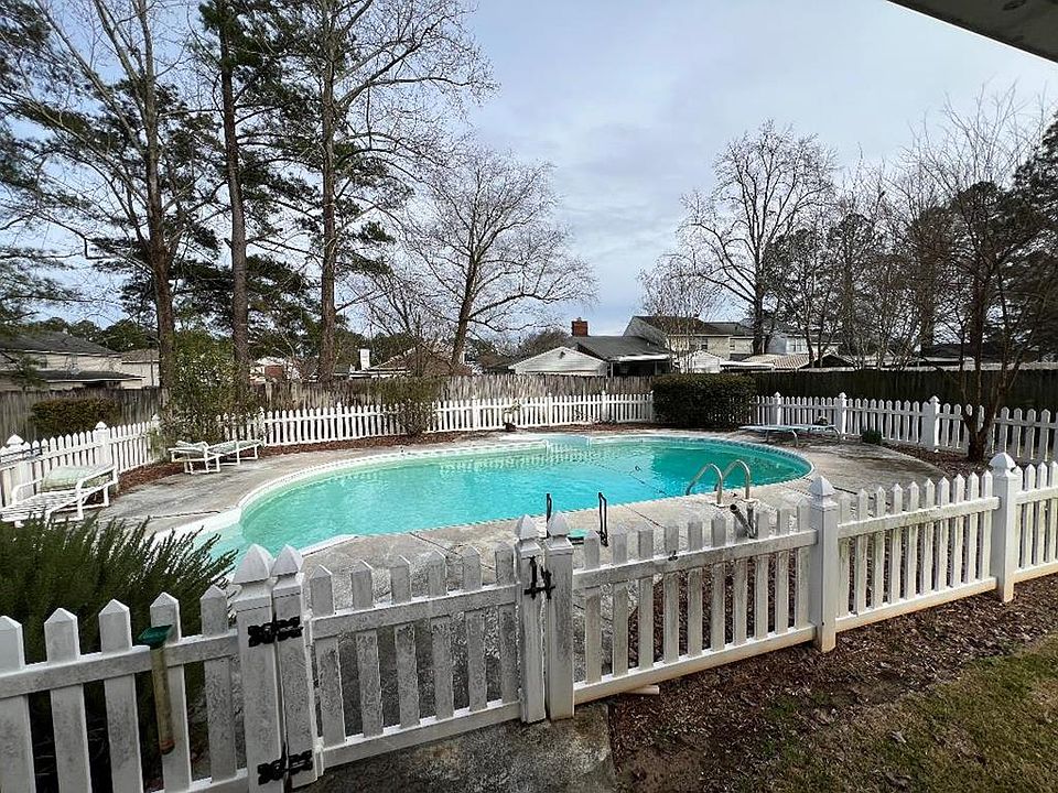 322 Chapelwood Dr, Dothan, AL 36305 Zillow