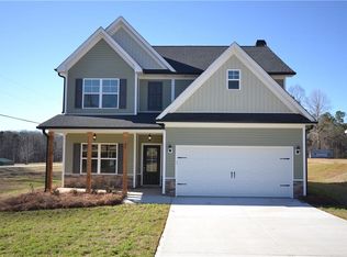 29 Holly Farms Ct, Rockmart, GA 30153