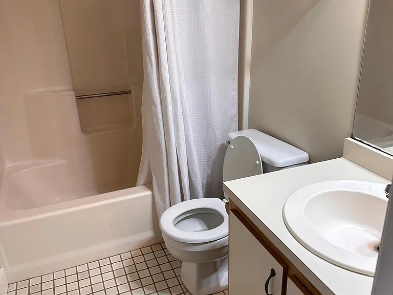 58 Crystal Ln #C — Photo 8