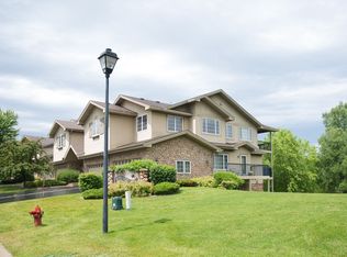 3956 Raspberry Ridge Rd NW, Prior Lake, MN 55372