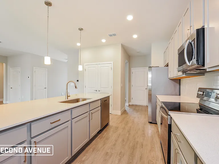 44 White Feather Ln — Photo 3