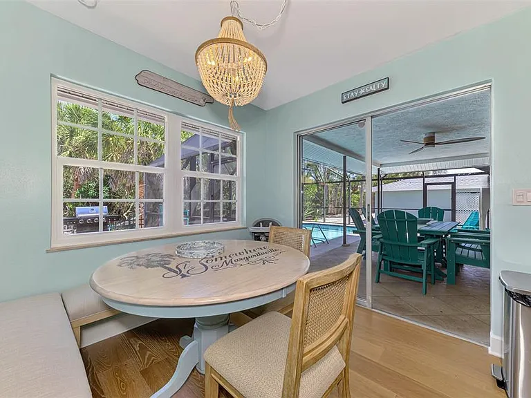 307 Avenida De Paradisio — Photo 23