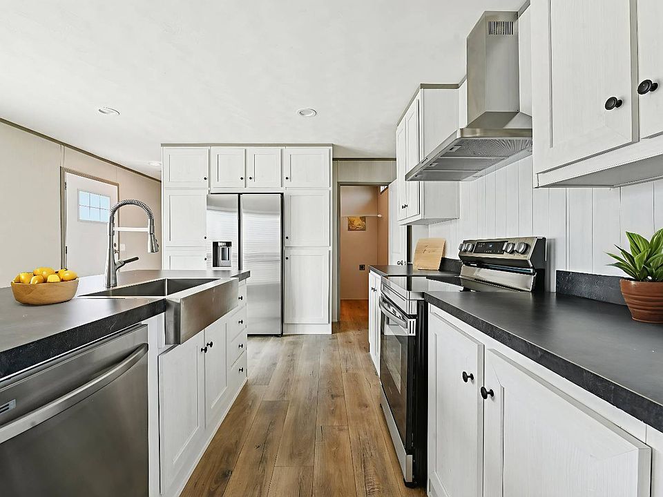1st image of 1701 Sidewinder Dr