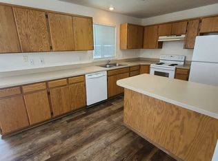 1903 W Fairway Dr, Coeur D Alene, ID 83815