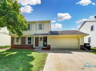 608 Meadow Springs Rd, Maumee, OH 43537