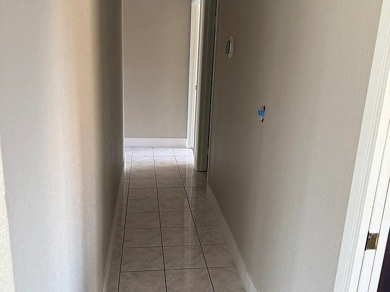 1573 Redfield Ct — Photo 12