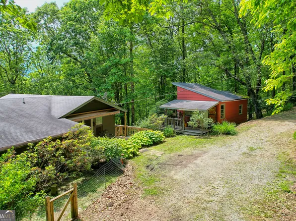 241 Westside Duck Mountain Rd, Scaly Mountain, NC 28775