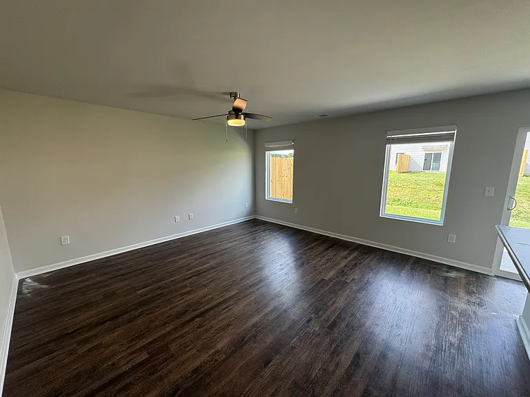 173 Driftwood Ln — Photo 7