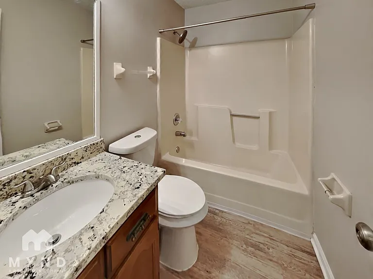 3946 Misty Lake Cv — Photo 17