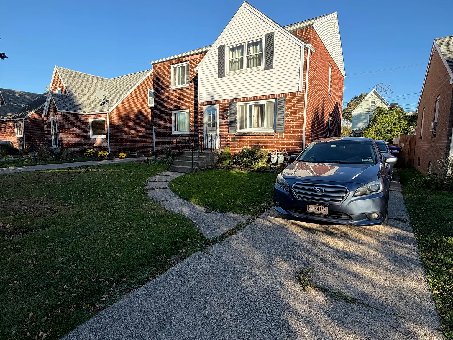 2 bed, 900 sqft, $1,200 — Photo 1