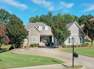 126 Coachmans Dr, Auburn, AL 36832