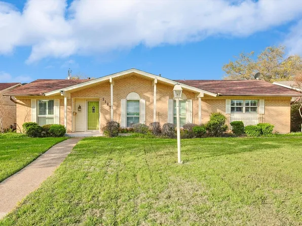 2127 Bamboo St, Mesquite, TX 75150