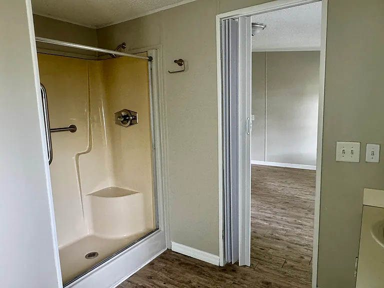 7616 Coach Park Dr — Photo 13