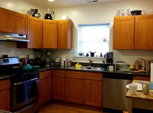 3243 W Leland Ave #1, Chicago, IL 60625