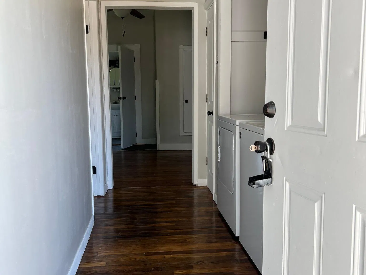 2 bed, 918 sqft, $1,175 — Photo 2