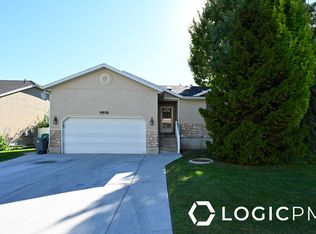 4616 S Zenia Meadows Ct #1, Salt Lake City, UT 84107