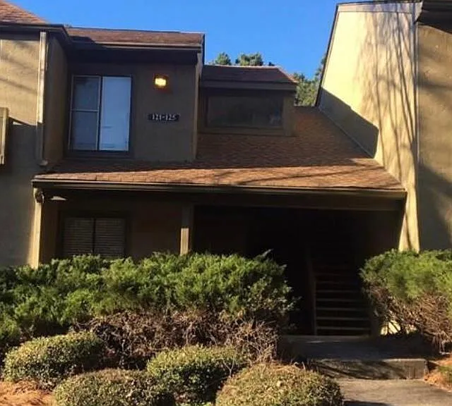 122 Seasons Pkwy — Photo 12