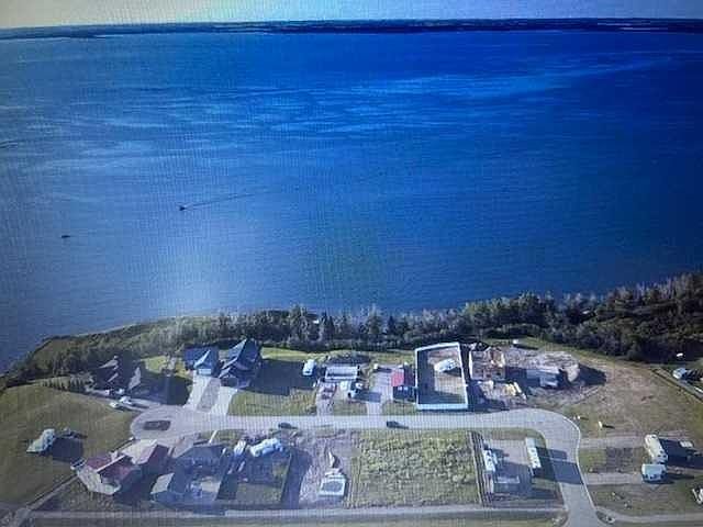 1st image of 14 Marina View Close Rural Stettler #6