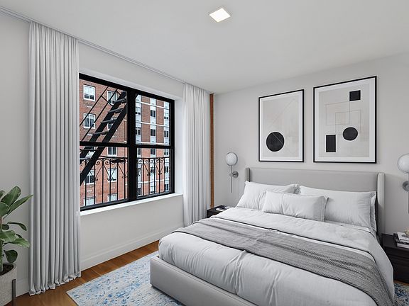 3rd image of 1104 Lexington Ave #4D