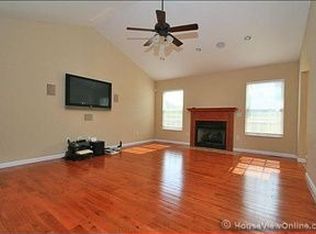 2131 Woodland Hills Dr, Cape Girardeau, MO 63701