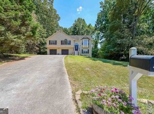 140 Oak Crest Ln, Dallas, GA 30132
